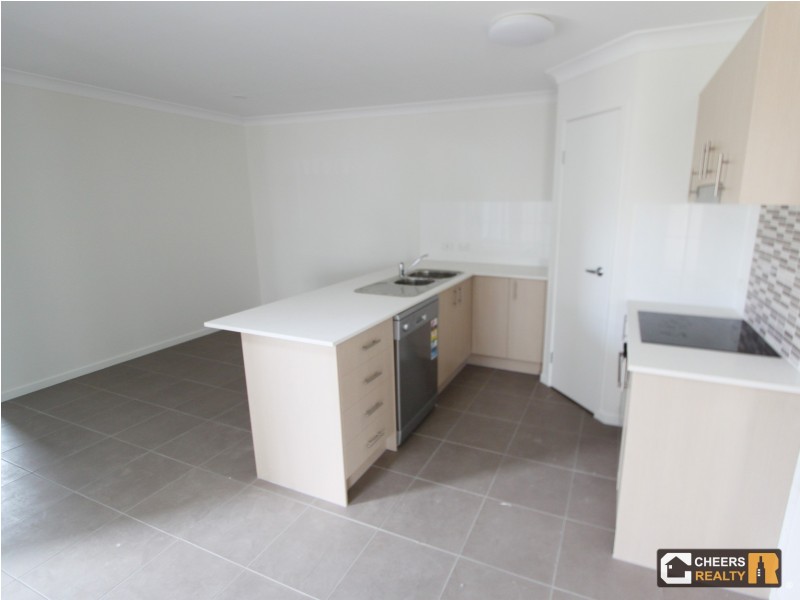 1/14 Foster Circuit, Hillcrest QLD 4118