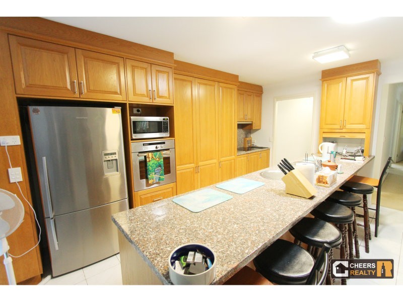 192 Arrabri Street, Mount Ommaney QLD 4074