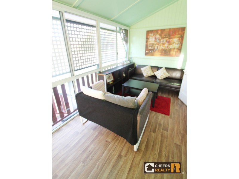 50 Keeling Street (Upstairs), Coopers Plains QLD 4108