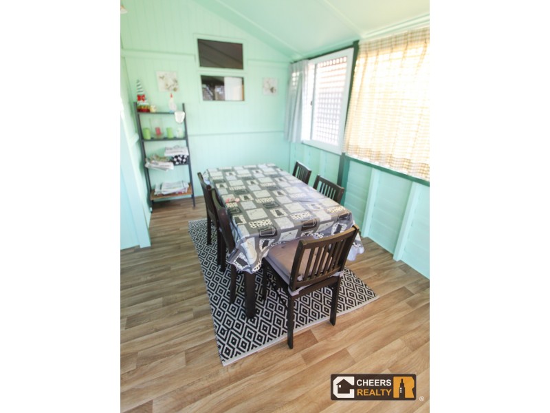 50 Keeling Street (Upstairs), Coopers Plains QLD 4108