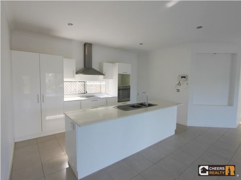 11 Windjana Court, New Auckland QLD 4680