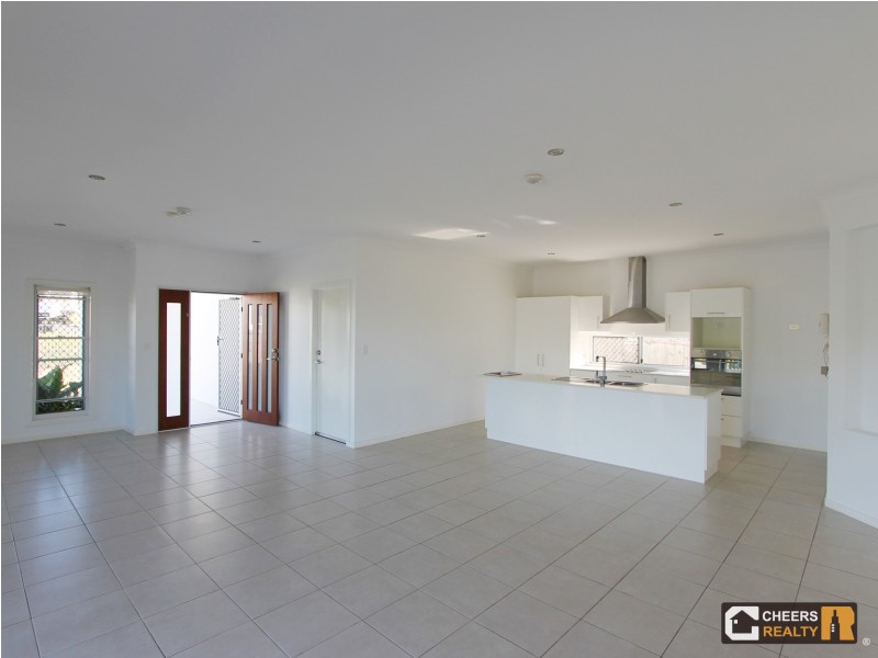 11 Windjana Court, New Auckland QLD 4680