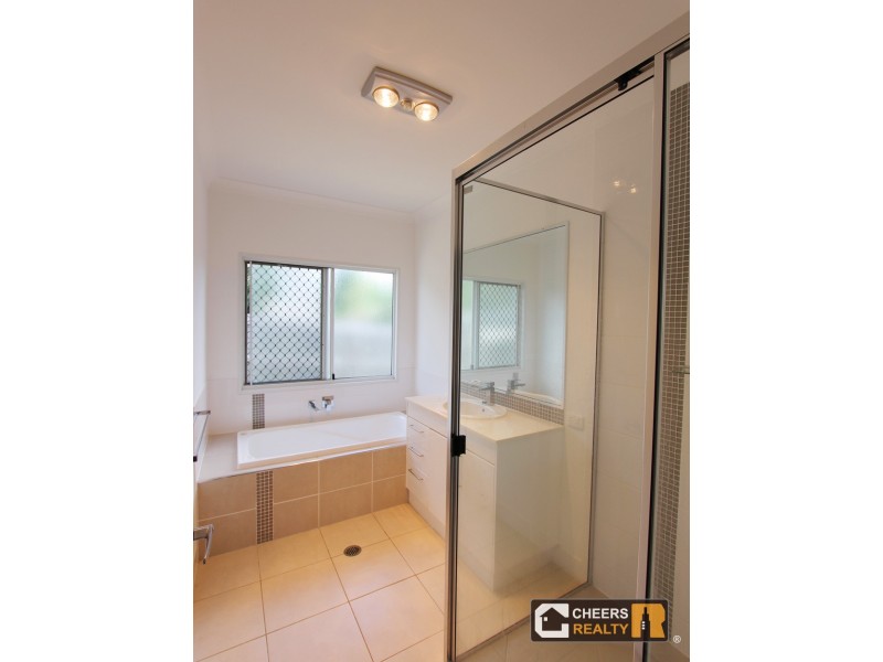 11 Windjana Court, New Auckland QLD 4680