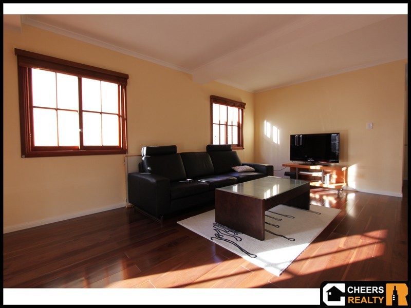 57 Newdegate Street, Greenslopes QLD 4120