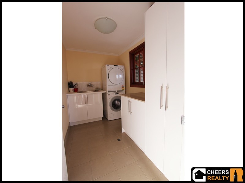 57 Newdegate Street, Greenslopes QLD 4120