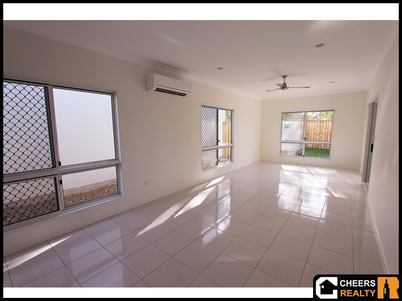 14 Valhalla Street, Clinton QLD 4680