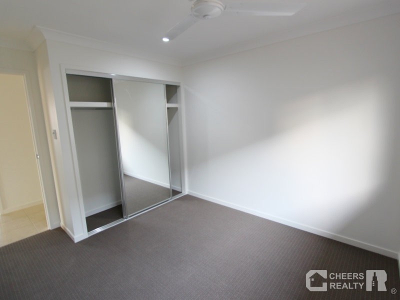 4 Deveney Dr., Kirkwood QLD 4680