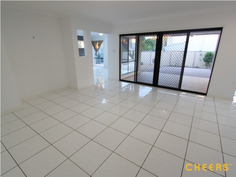 15 May Street, Parkinson QLD 4115