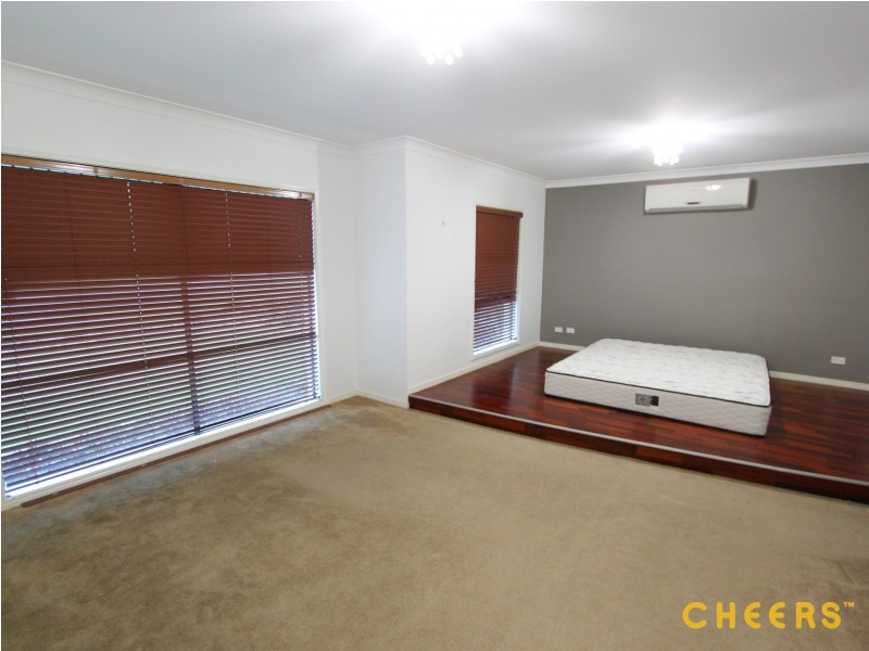 15 May Street, Parkinson QLD 4115