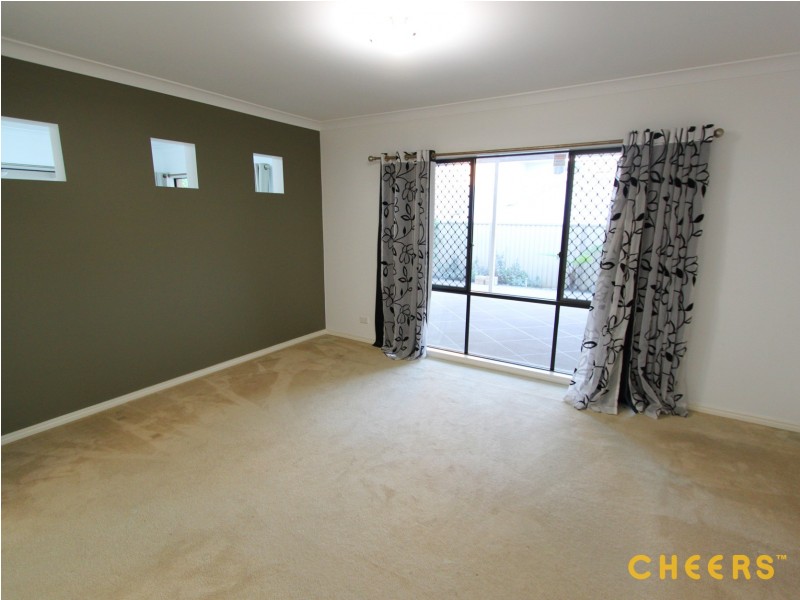 15 May Street, Parkinson QLD 4115