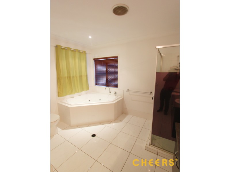 15 May Street, Parkinson QLD 4115