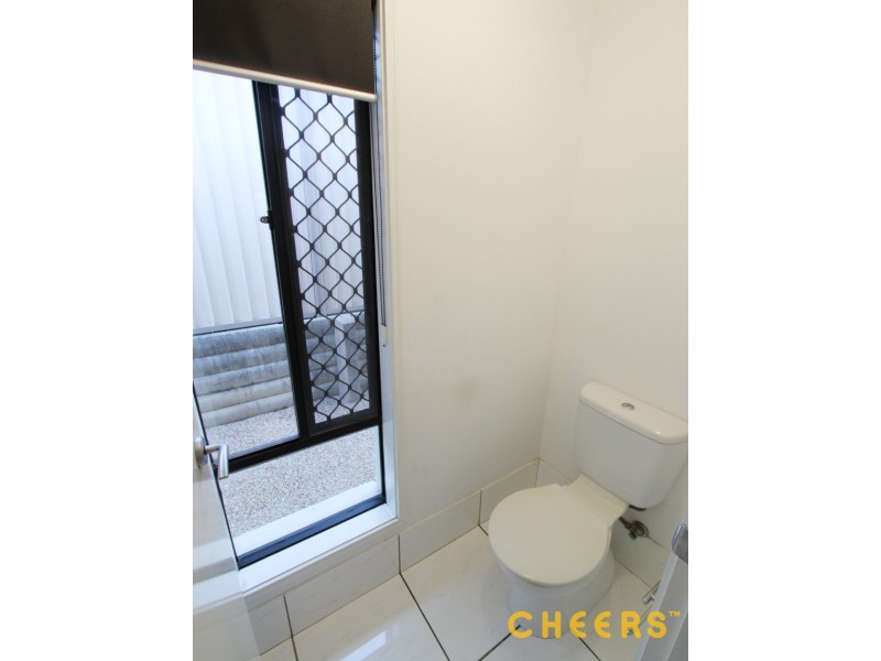 15 May Street, Parkinson QLD 4115