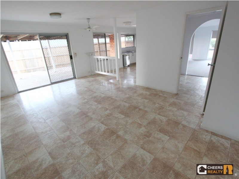 6 Coleman Cres, Springwood QLD 4127