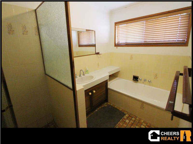 11 Lynelle Street, Sunnybank Hills QLD 4109