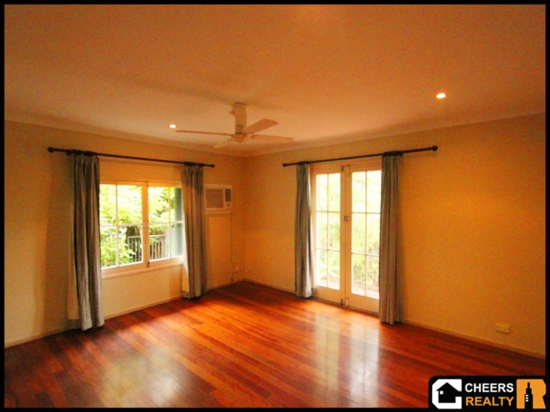 60 Cedarleigh Road, Kenmore QLD 4069