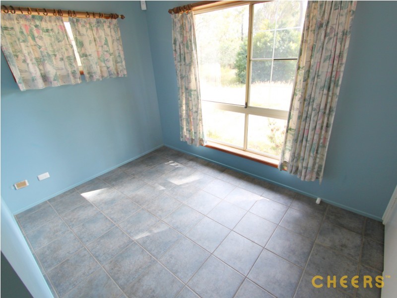 37 Talinga Drive, Park Ridge QLD 4125