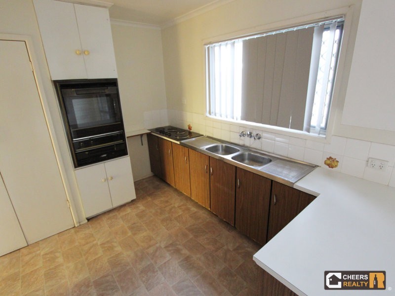 495 Broadwater Road, Mansfield QLD 4122