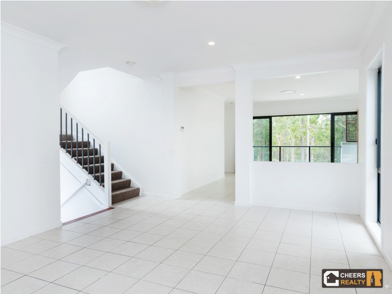 37 Greenway Circuit, Mount Ommaney QLD 4074