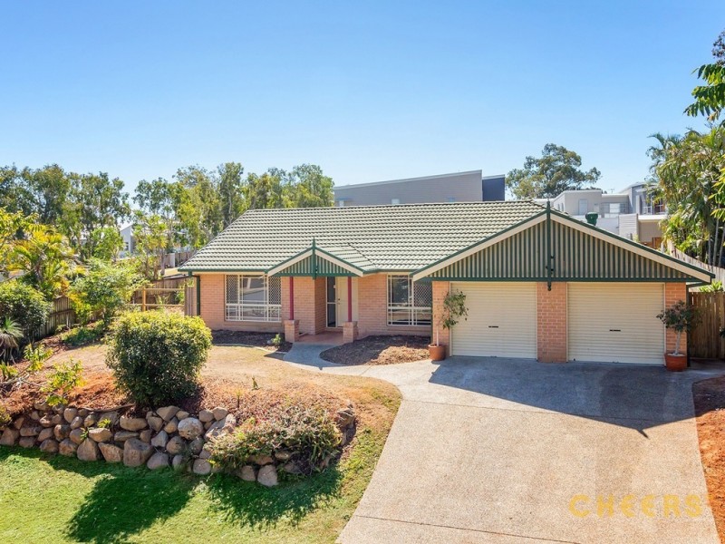 2 Aspen Crescent, Parkinson QLD 4115