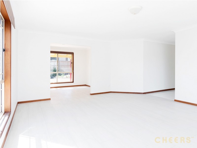 2 Aspen Crescent, Parkinson QLD 4115