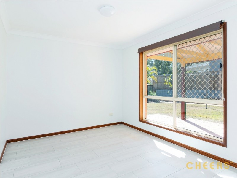 2 Aspen Crescent, Parkinson QLD 4115