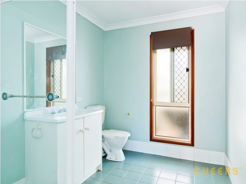 2 Aspen Crescent, Parkinson QLD 4115