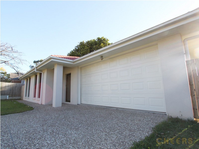 33 Cricket Street, Coopers Plains QLD 4108