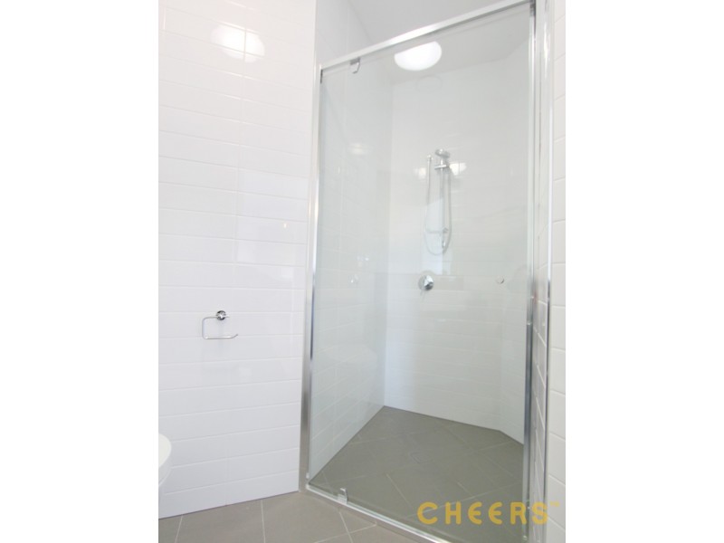 8/32 Redfern Street, Morningside QLD 4170