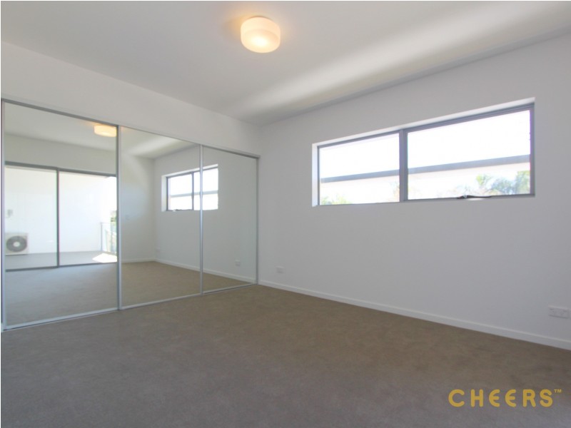 8/32 Redfern Street, Morningside QLD 4170