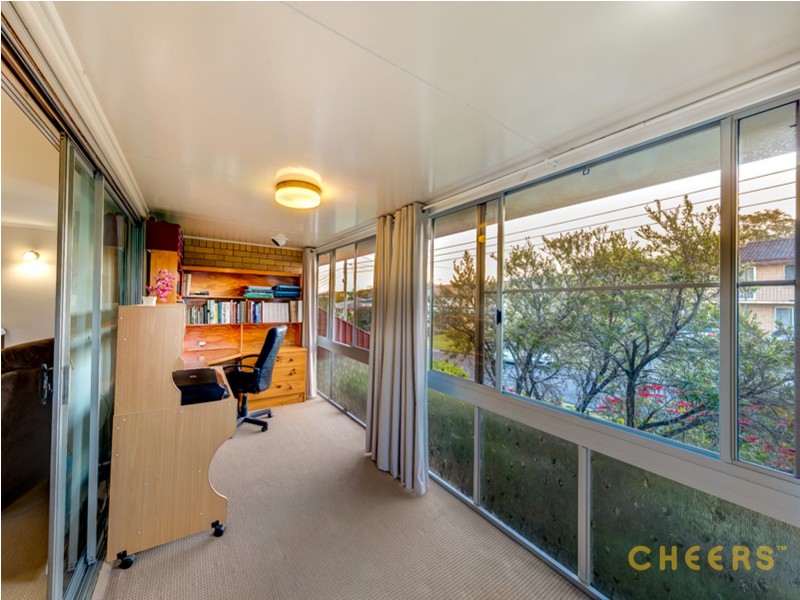 9 Trood Street, Macgregor QLD 4109