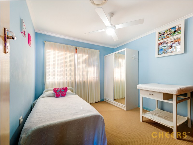 9 Trood Street, Macgregor QLD 4109