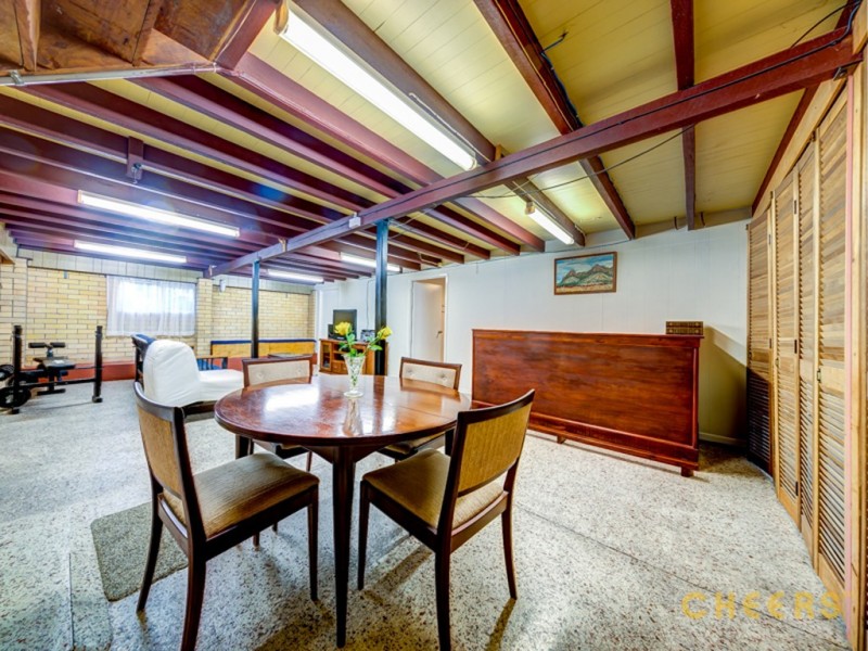 9 Trood Street, Macgregor QLD 4109