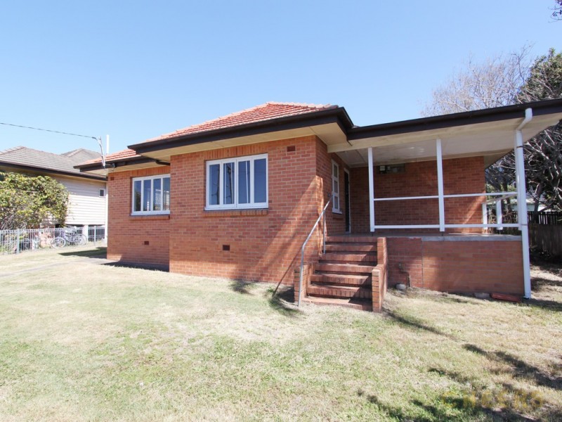 3 Delsie Street, Cannon Hill QLD 4170