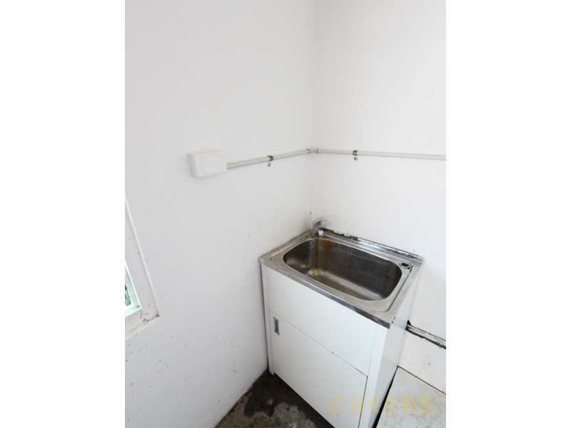 3 Delsie Street, Cannon Hill QLD 4170