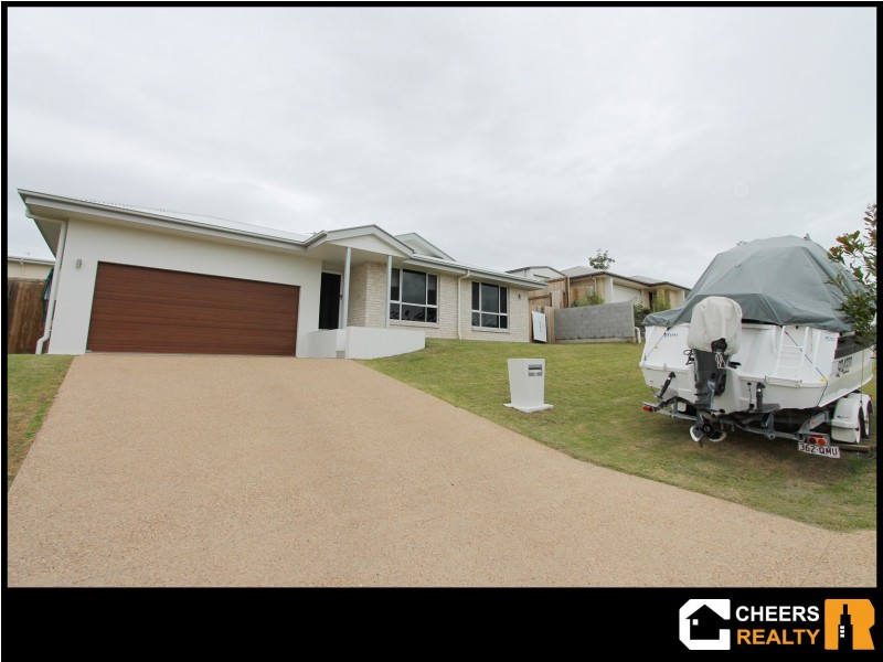 15 Broadwater Place, New Auckland QLD 4680