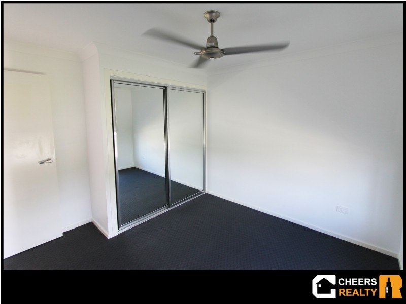 15 Broadwater Place, New Auckland QLD 4680