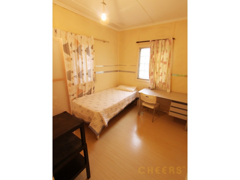 63 Fairley Street, Indooroopilly QLD 4068