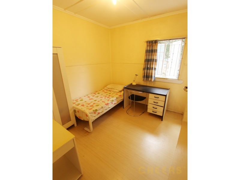 63 Fairley Street, Indooroopilly QLD 4068