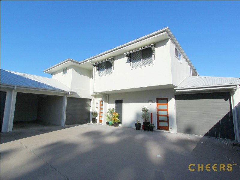 1/79 Dickenson Street, Carina QLD 4152