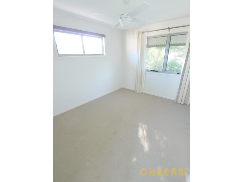 1/79 Dickenson Street, Carina QLD 4152