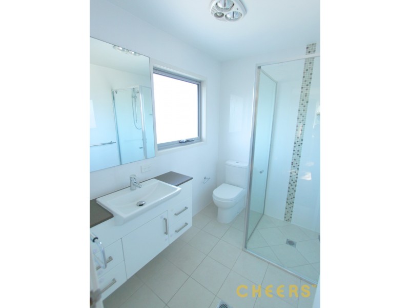 1/79 Dickenson Street, Carina QLD 4152