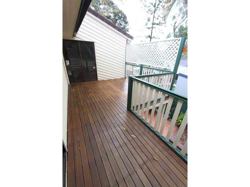 27 Norman Street, Fig Tree Pocket QLD 4069