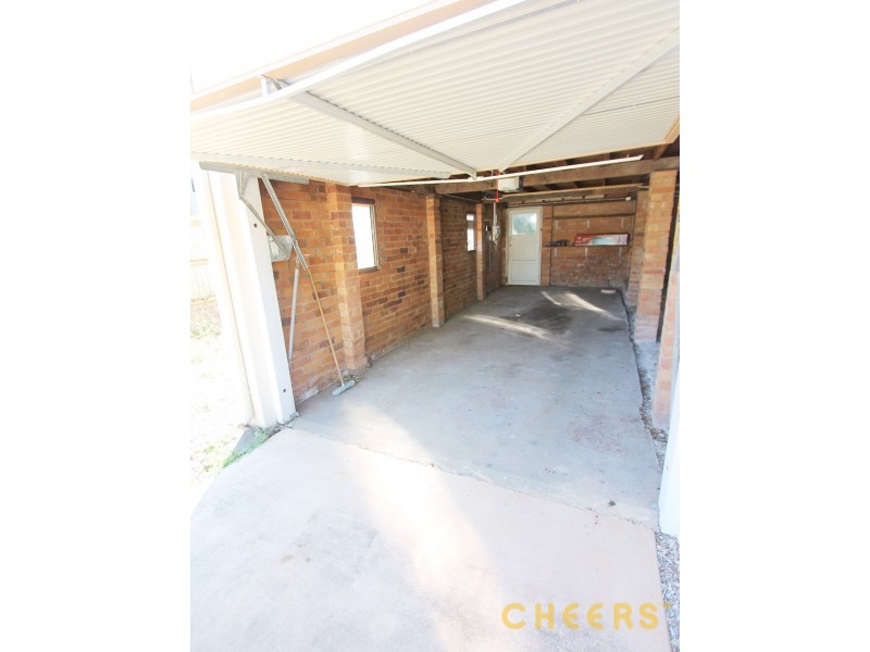 12 Greenmount Avenue, Holland Park QLD 4121