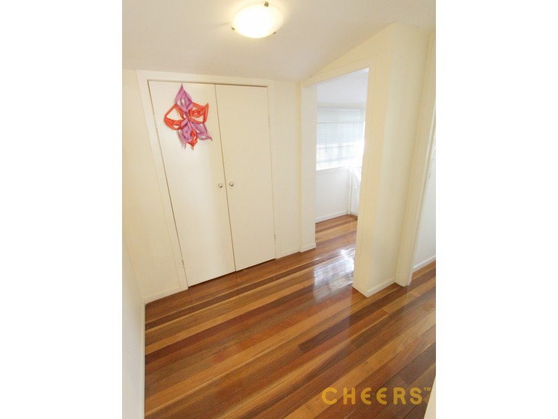 12 Greenmount Avenue, Holland Park QLD 4121