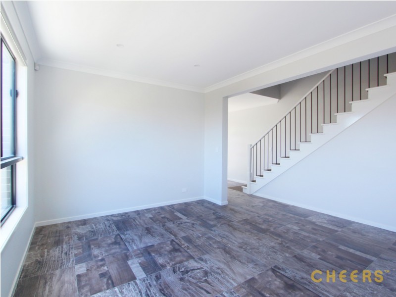 60 Lindeman Circuit, Pimpama QLD 4209