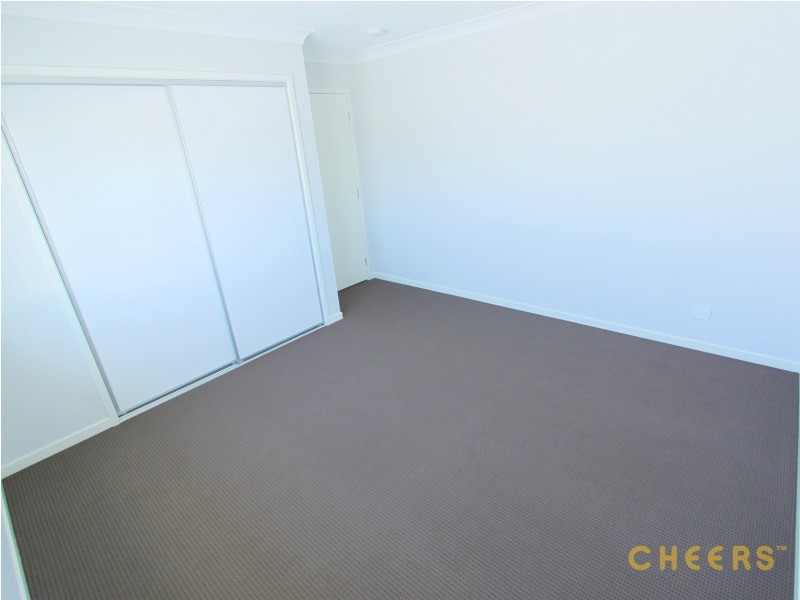 60 Lindeman Circuit, Pimpama QLD 4209
