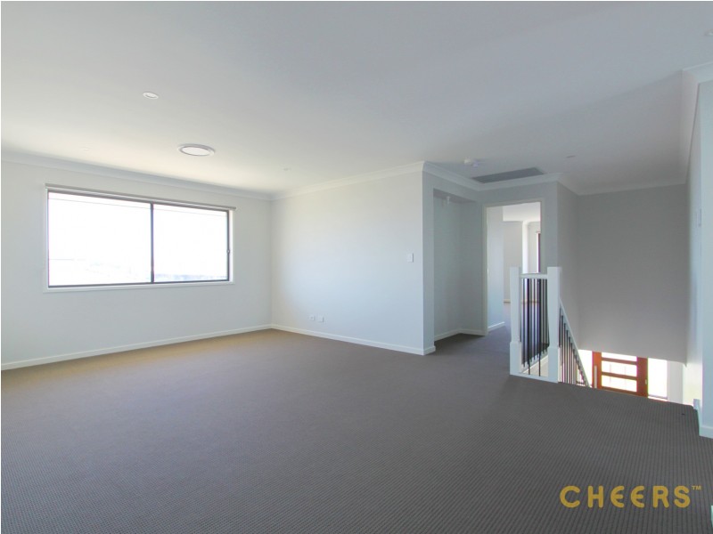 60 Lindeman Circuit, Pimpama QLD 4209