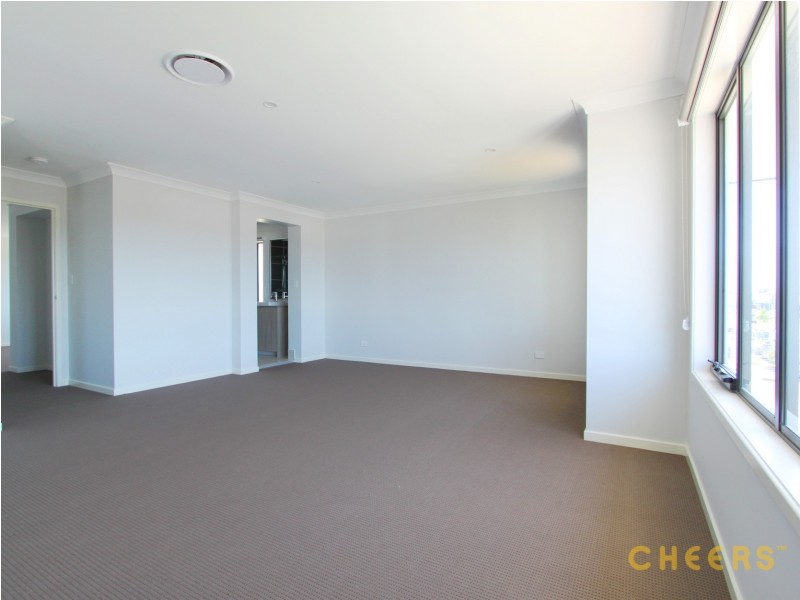 60 Lindeman Circuit, Pimpama QLD 4209