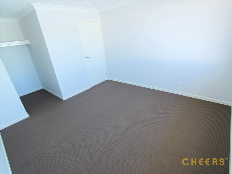 60 Lindeman Circuit, Pimpama QLD 4209