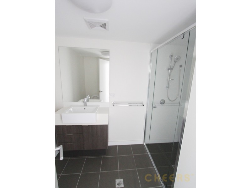 2409/27 Charlotte Street, Chermside QLD 4032